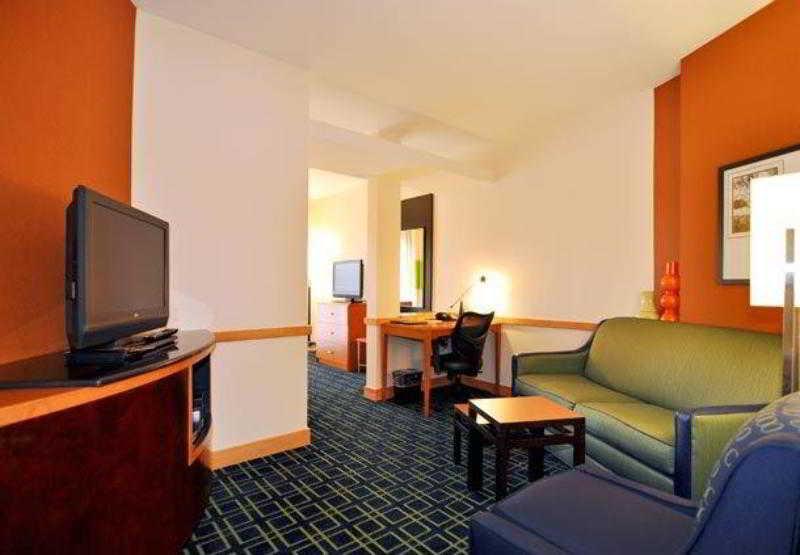 Fairfield Inn & Suites Tehachapi Esterno foto