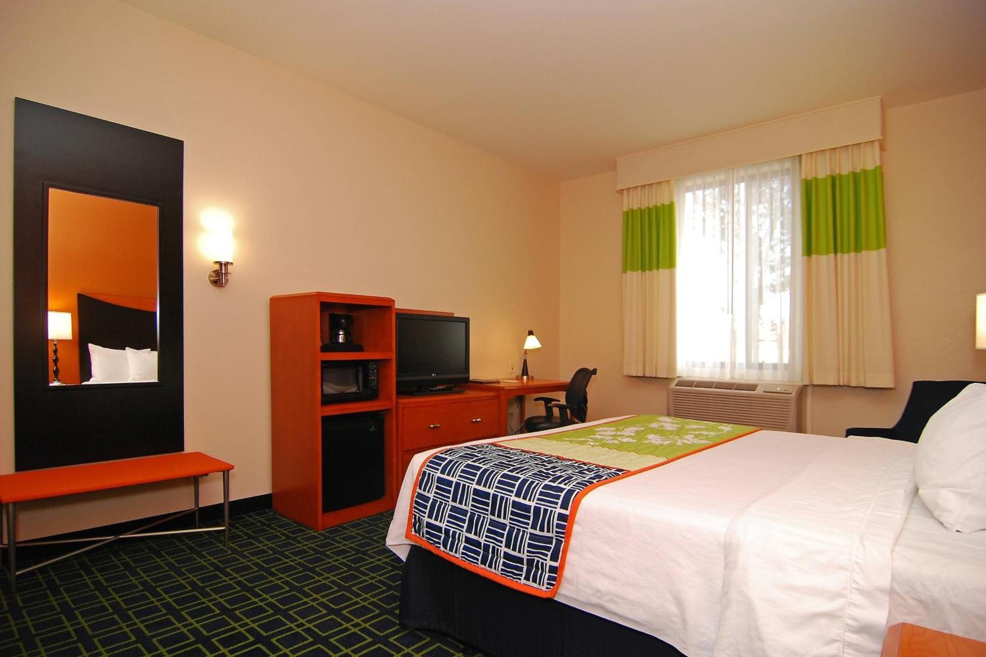 Fairfield Inn & Suites Tehachapi Esterno foto