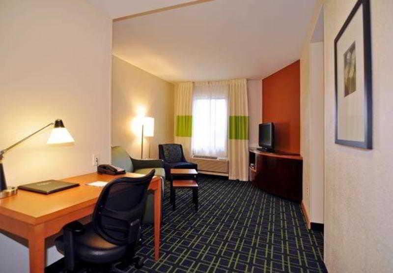 Fairfield Inn & Suites Tehachapi Esterno foto