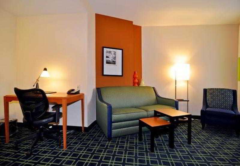 Fairfield Inn & Suites Tehachapi Esterno foto