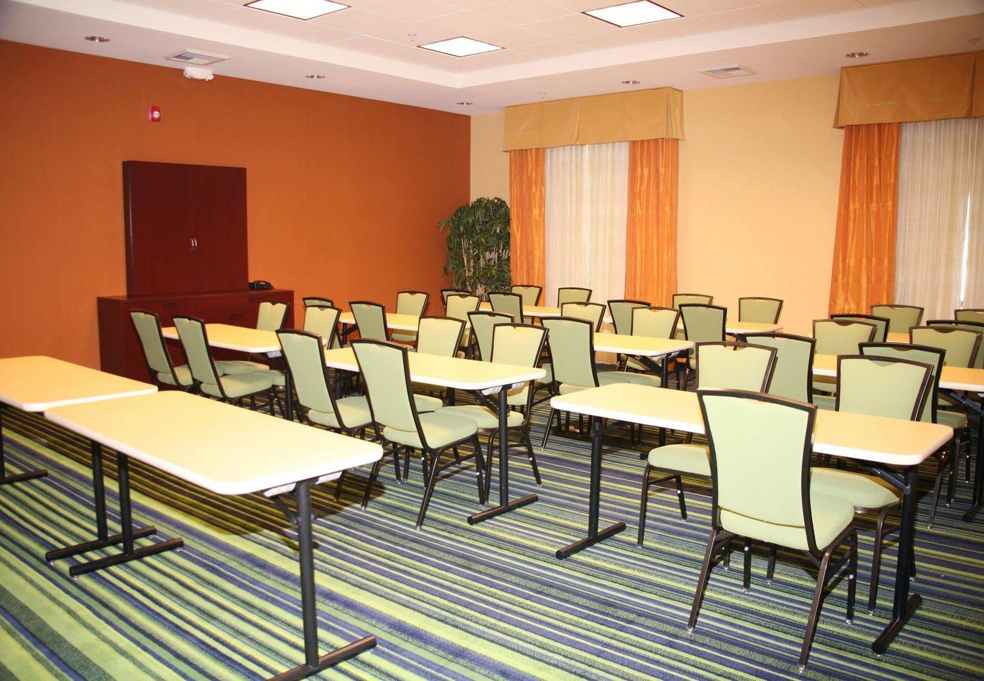 Fairfield Inn & Suites Tehachapi Servizi foto